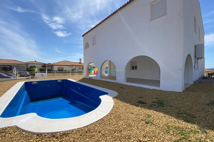 Image No.3-Villa de 4 chambres à vendre à Zurgena