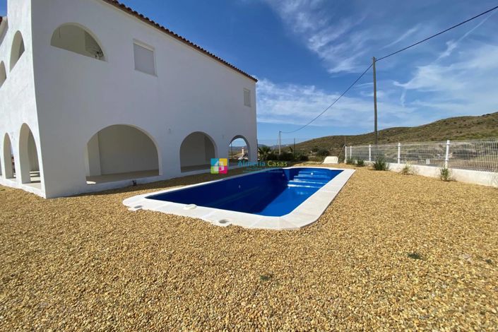 Image No.32-Villa de 4 chambres à vendre à Zurgena