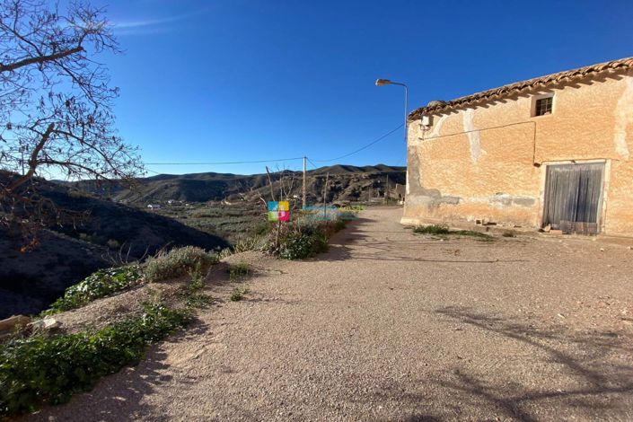 Image No.25-Maison de campagne de 3 chambres à vendre à Albox