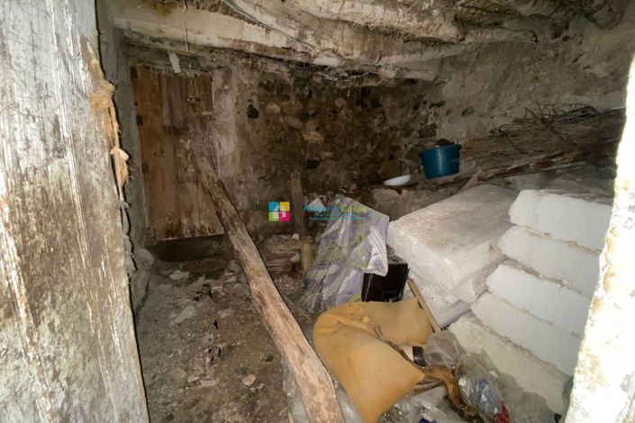 Image No.18-3 Bed Townhouse for sale