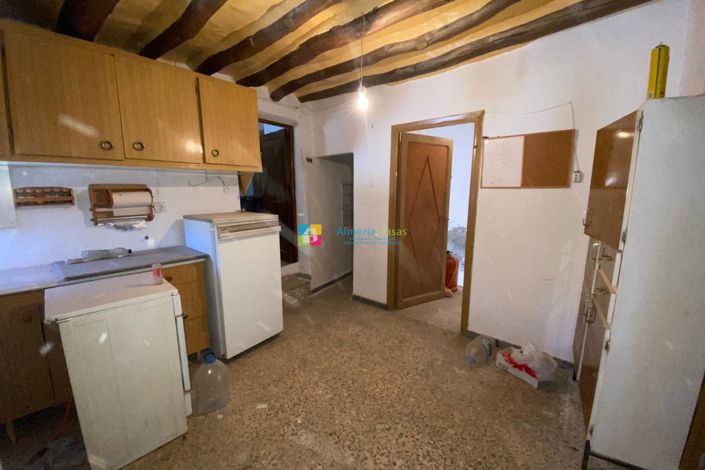 Image No.7-3 Bed Townhouse for sale