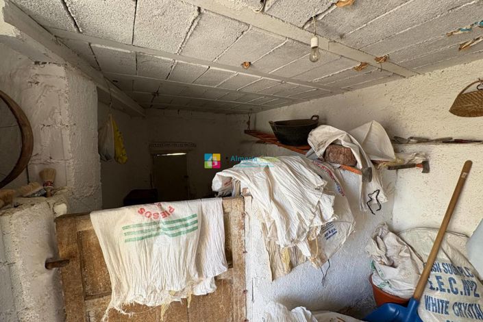 Image No.27-3 Bed Townhouse for sale