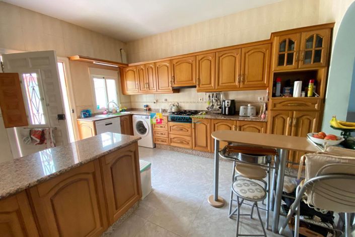 Image No.10-3 Bed Country House for sale