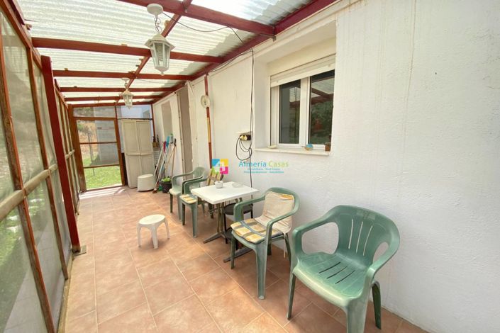 Image No.17-3 Bed Country House for sale