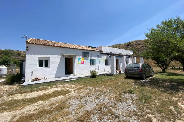 Image No.2-3 Bed Country House for sale