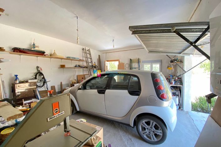 Image No.35-3 Bed Country House for sale