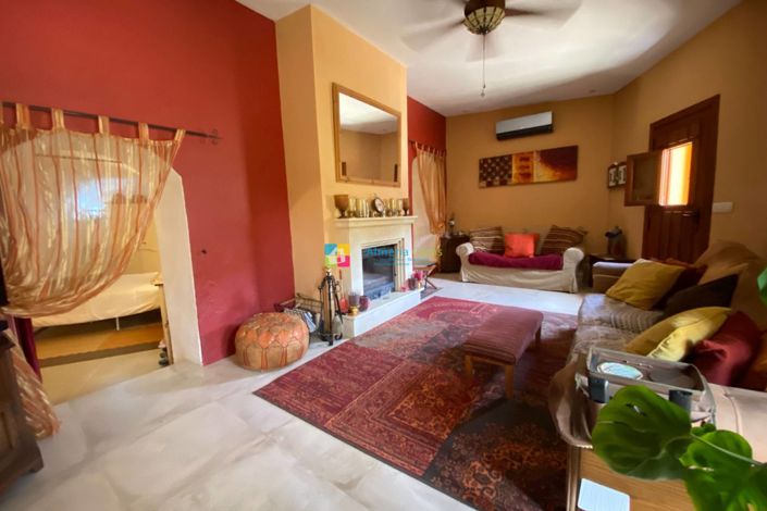 Image No.4-3 Bed Country House for sale