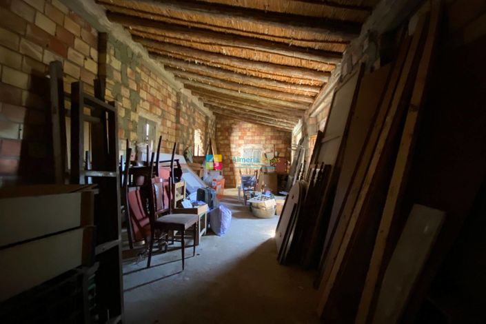 Image No.24-3 Bed Townhouse for sale