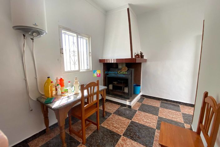 Image No.18-3 Bed Townhouse for sale