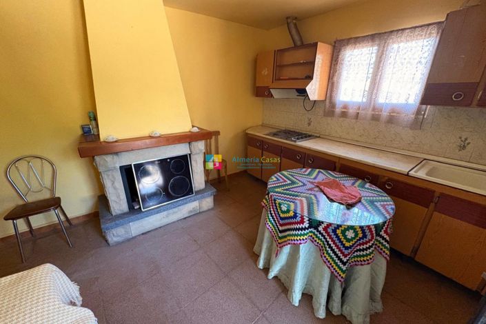 Image No.8-4 Bed Country House for sale