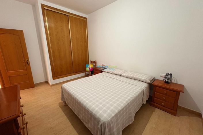 Image No.17-3 Bed Villa for sale