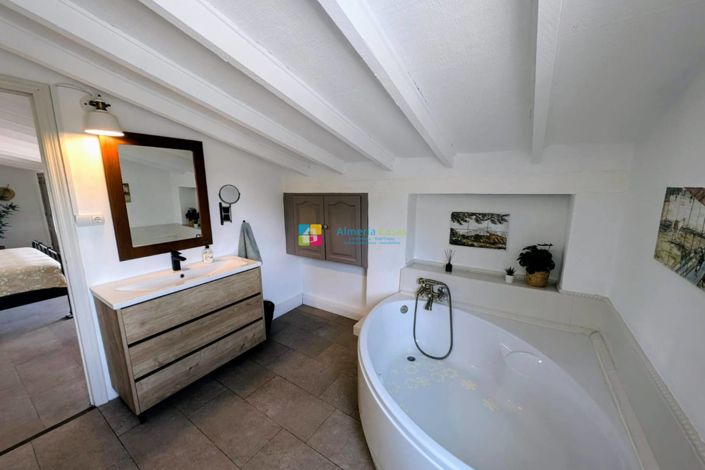 Image No.32-Maison de campagne de 4 chambres à vendre à Almanzora