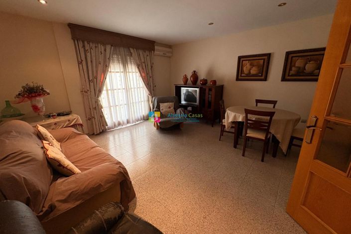 Image No.7-3 Bed Apartment for sale