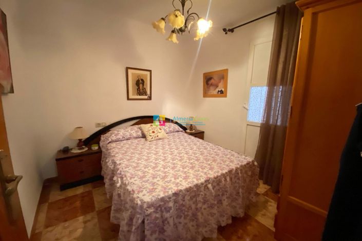 Image No.18-3 Bed Apartment for sale