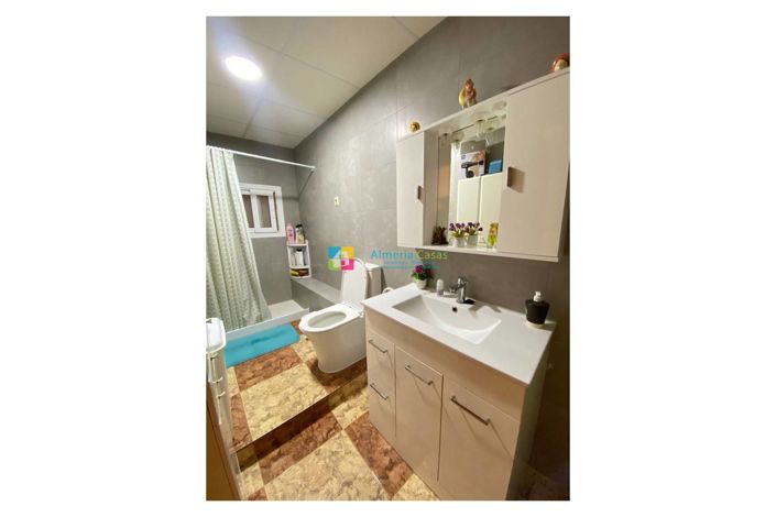 Image No.20-3 Bed Apartment for sale