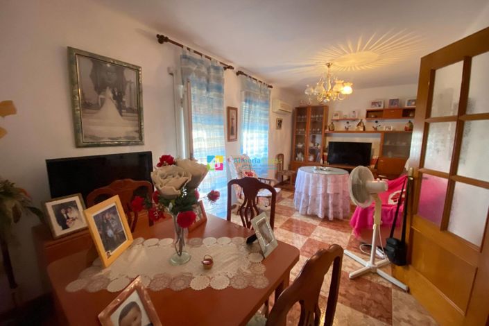 Image No.8-3 Bed Apartment for sale