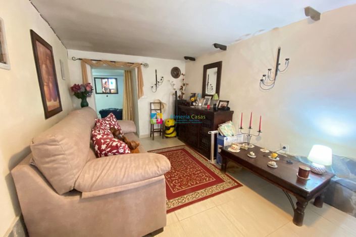 Image No.3-3 Bed Townhouse for sale