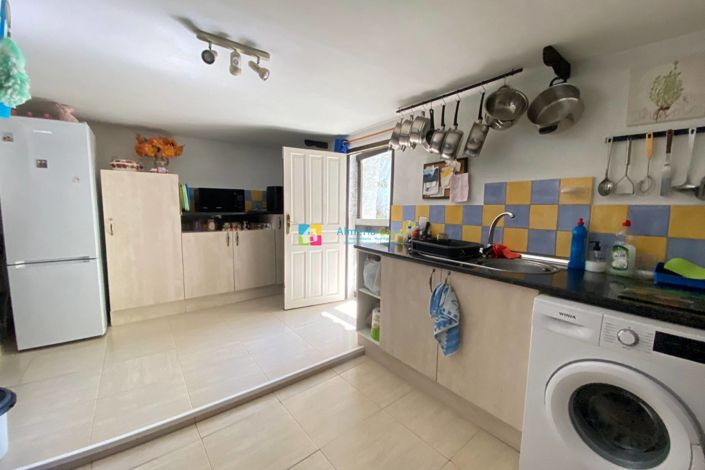 Image No.9-3 Bed Townhouse for sale