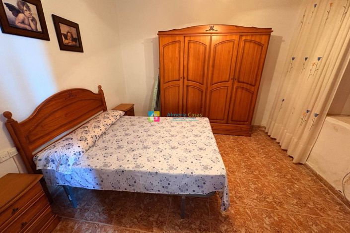 Image No.13-3 Bed Country House for sale