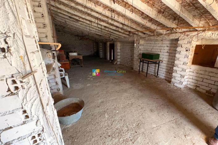 Image No.31-3 Bed Country House for sale