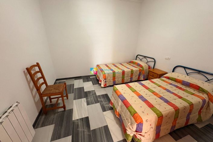 Image No.19-Maison de ville de 8 chambres à vendre à Sierro