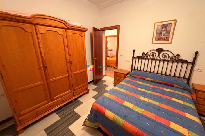 Image No.33-Maison de ville de 8 chambres à vendre à Sierro