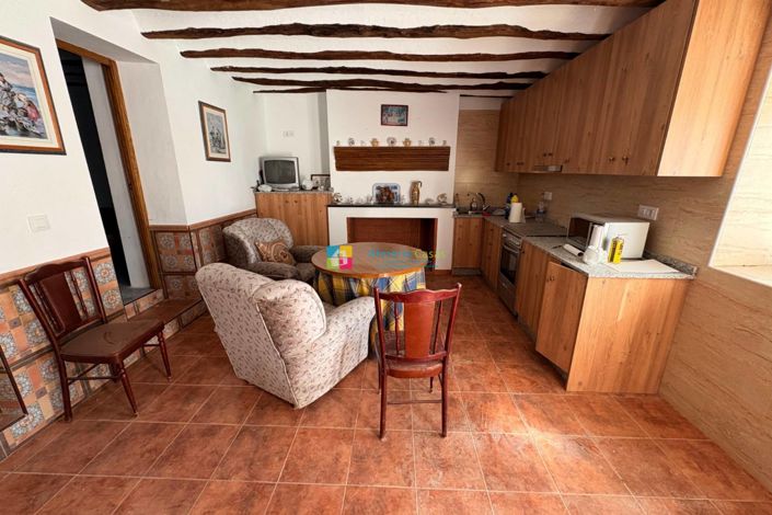 Image No.3-Maison de campagne de 2 chambres à vendre à Velez-Rubio