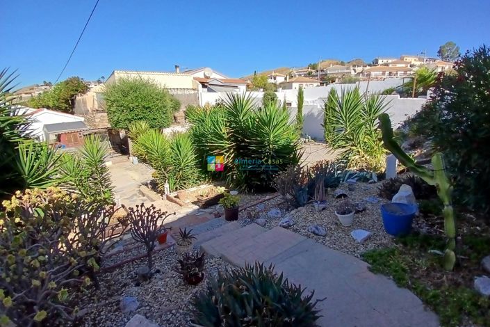 Image No.19-2 Bed Country House for sale