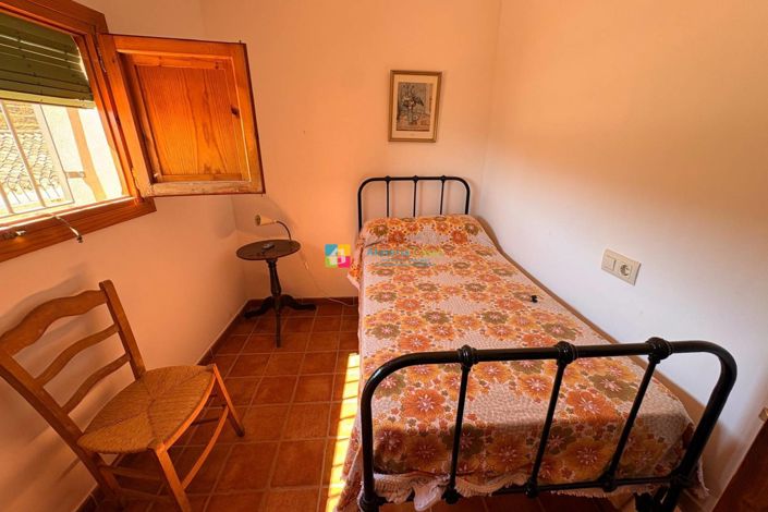 Image No.30-Maison de ville de 10 chambres à vendre à Serón