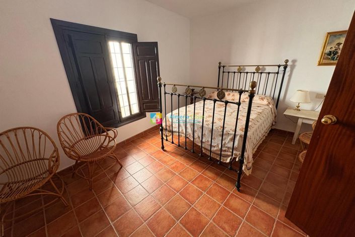 Image No.32-Maison de ville de 10 chambres à vendre à Serón