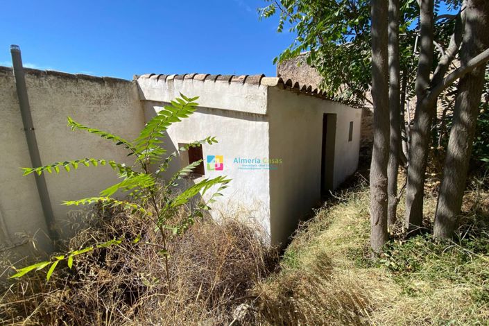 Image No.31-3 Bed Country House for sale