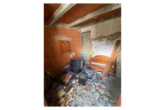 Image No.32-Maison de campagne de 3 chambres à vendre à Velez-Rubio