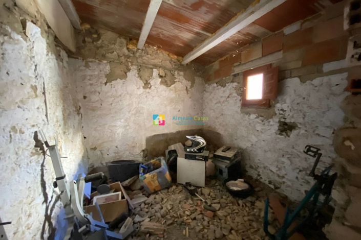 Image No.33-Maison de campagne de 3 chambres à vendre à Velez-Rubio