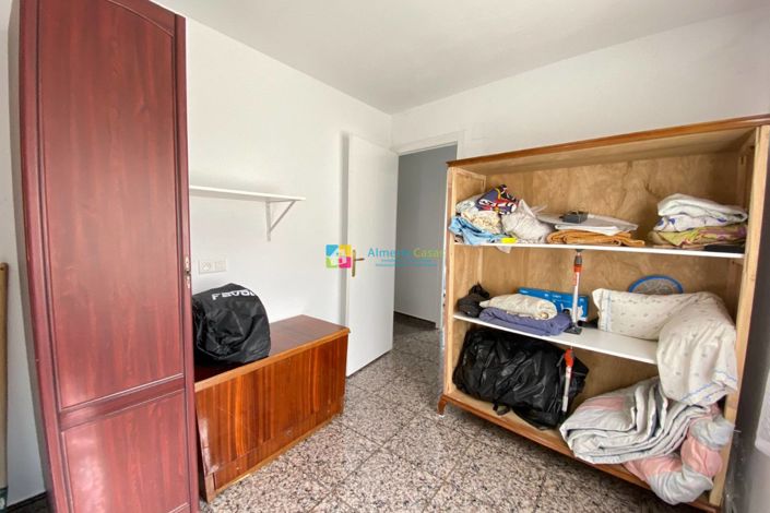 Image No.16-Maison de campagne de 3 chambres à vendre à Oria