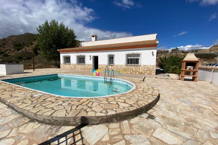 Image No.1-3 Bed Villa for sale