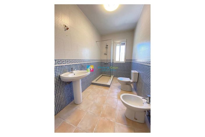 Image No.15-3 Bed Villa for sale
