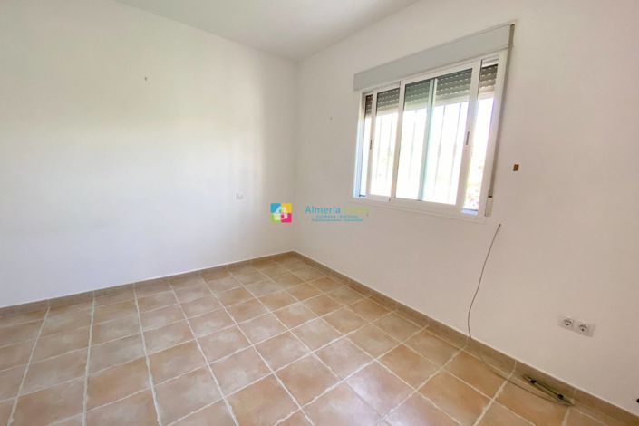 Image No.20-3 Bed Villa for sale