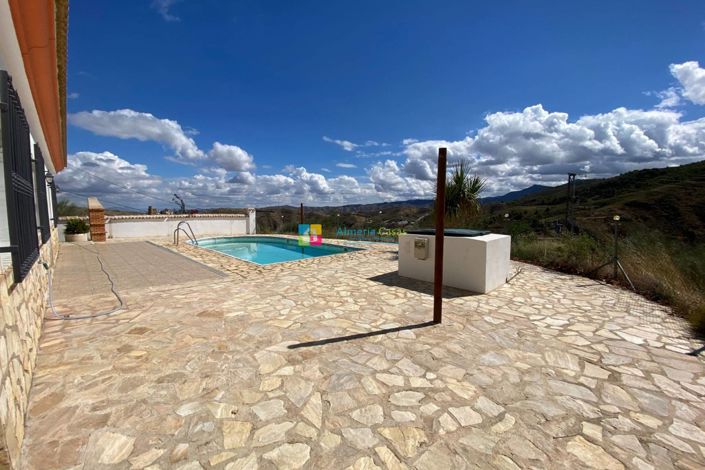 Image No.22-3 Bed Villa for sale