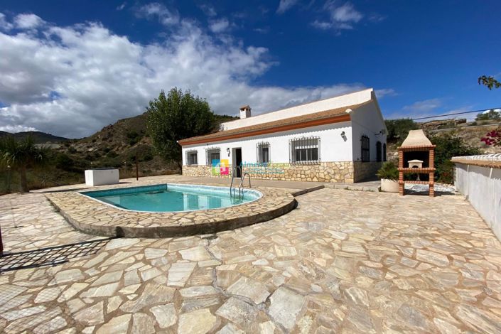 Image No.26-3 Bed Villa for sale