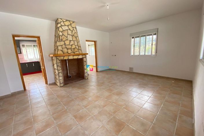 Image No.7-3 Bed Villa for sale