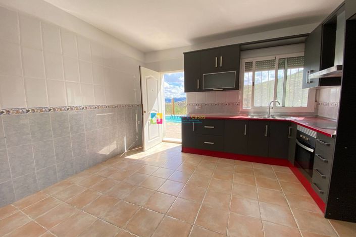 Image No.9-3 Bed Villa for sale