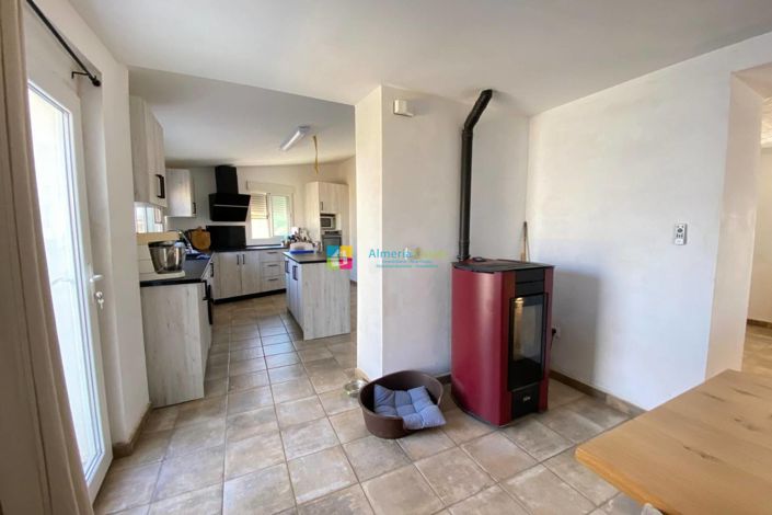 Image No.10-3 Bed Country House for sale