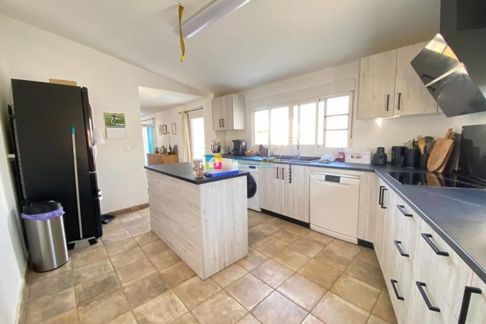 Image No.13-3 Bed Country House for sale