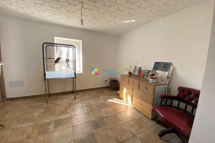 Image No.16-3 Bed Country House for sale