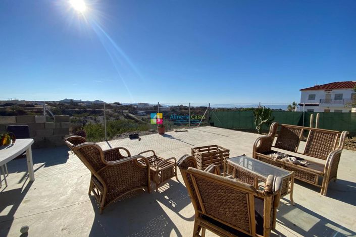 Image No.2-3 Bed Country House for sale