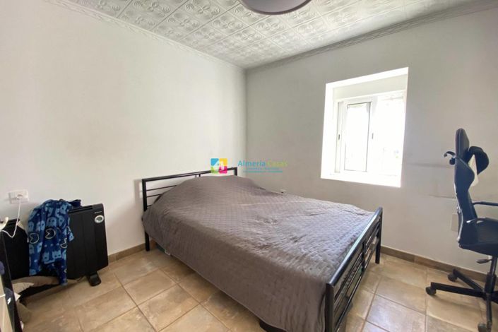 Image No.21-3 Bed Country House for sale