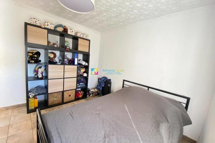 Image No.22-3 Bed Country House for sale