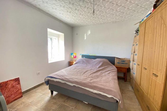 Image No.25-3 Bed Country House for sale