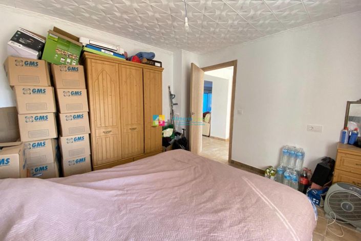 Image No.26-3 Bed Country House for sale