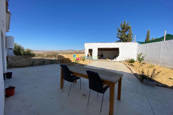 Image No.31-3 Bed Country House for sale